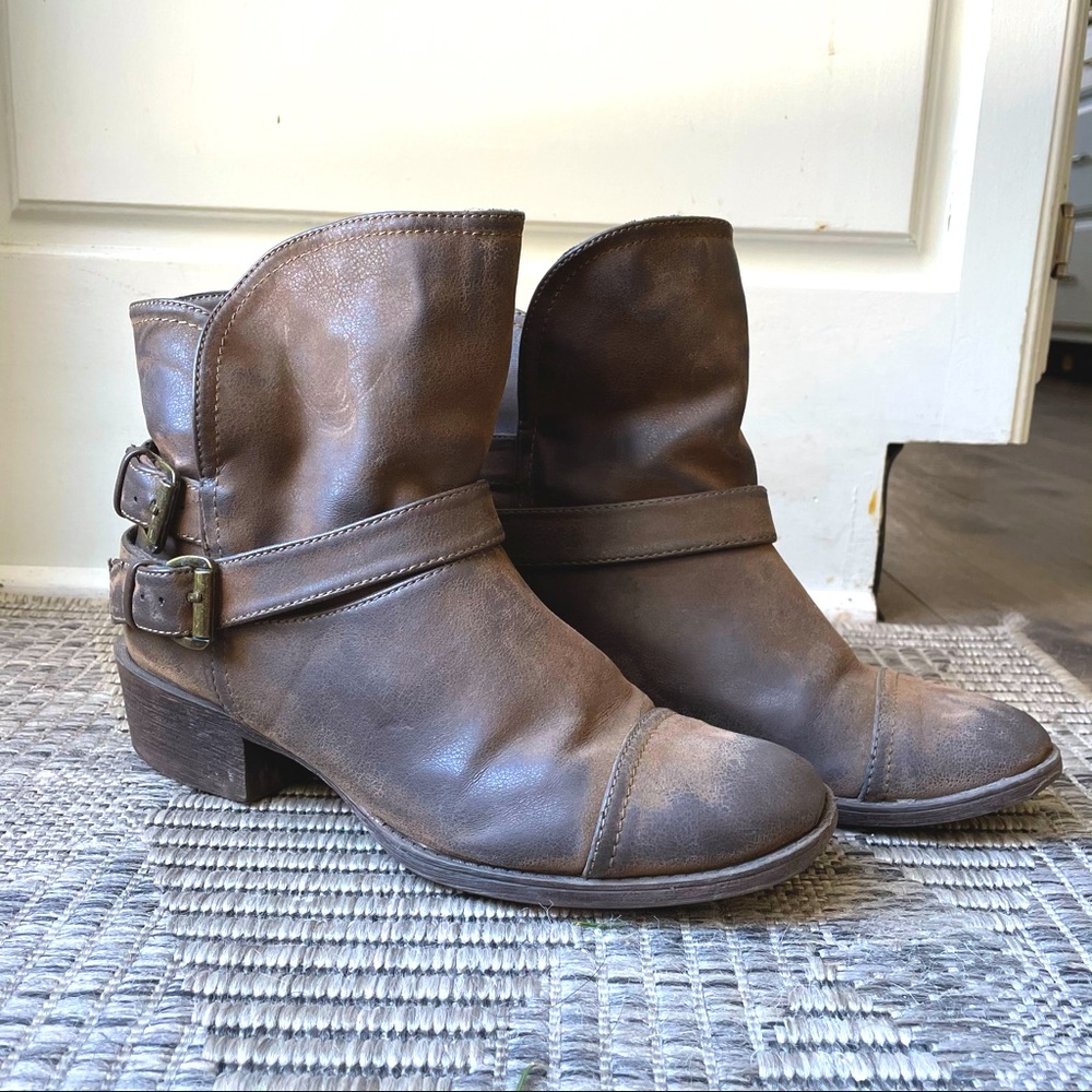 Ankle Booties, Brown Suede, cropped boots size 7.5